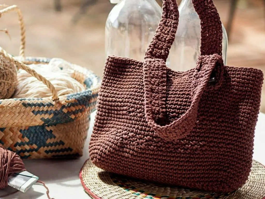 Bolsas tejidas a crochet  Ganchillo, Patrones de bolso de ganchillo, Bolsas  tejidas a crochet