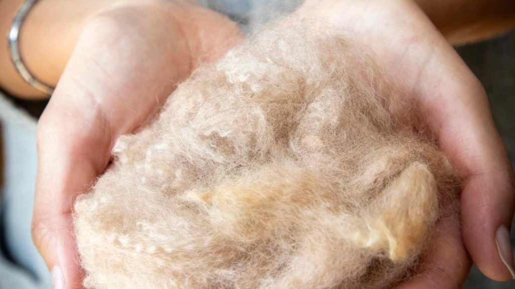 Las micras y lana suave para tejer