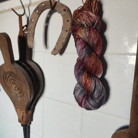 Skeins with silk for weaving