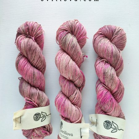 madeja de lana de camello con seda